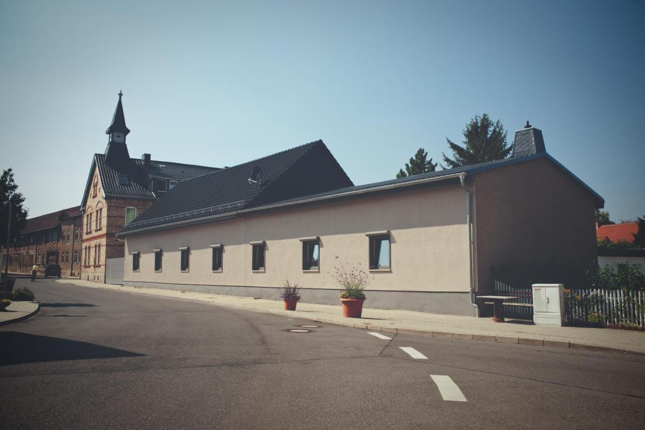 Uebernacht Erfurt Hotel Exterior foto